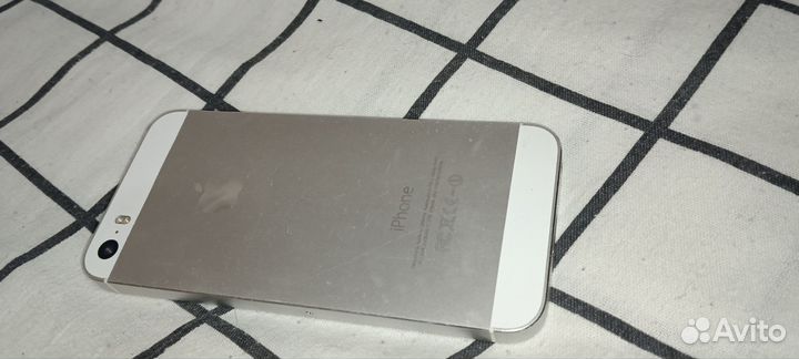 iPhone 5S, 32 ГБ