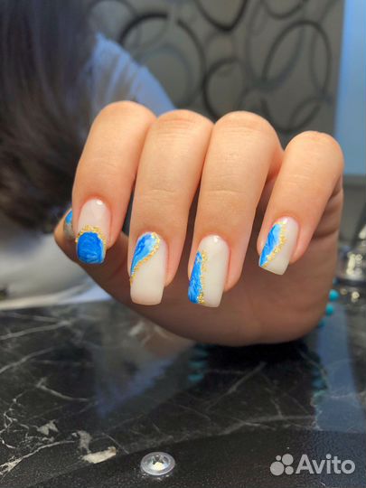 Мастер маникюра и педикюра