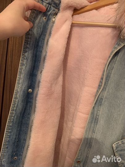 Джинсовая куртка женская