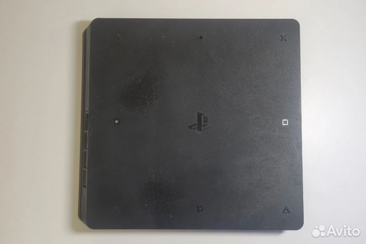 Sony playstation 4 slim