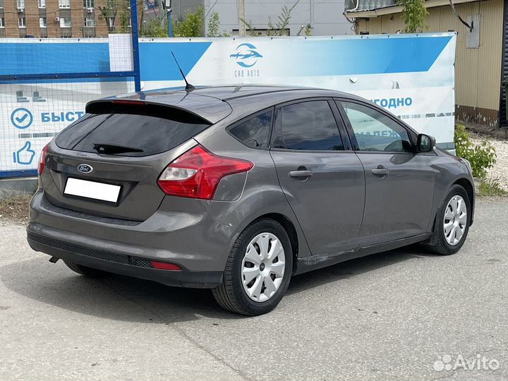 Ford Focus 1.6 МТ, 2012, 126 110 км