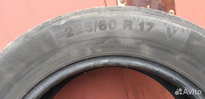 Continental ContiPremiumContact 5 225/60 R17 99V
