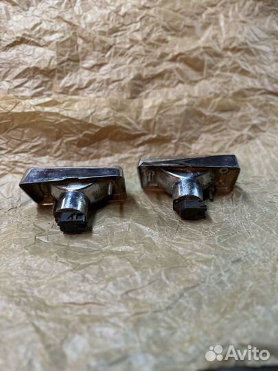 Колекционные хром подфарники 2101