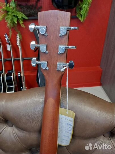 Акустическая гитара Cort AD880