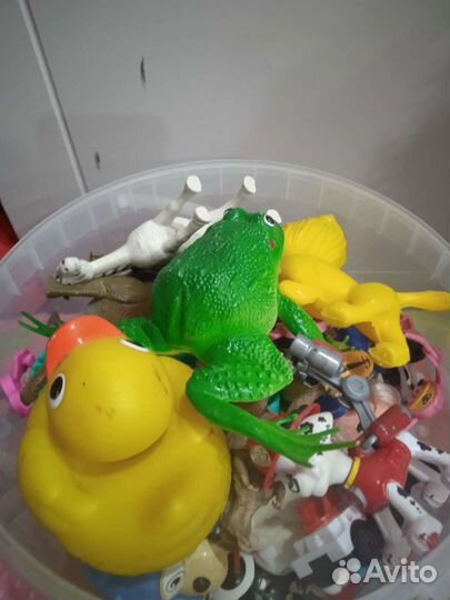 Ведро мелких игрушек, 4 кг