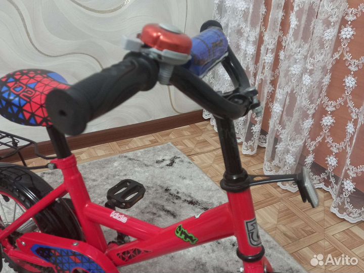 Детский велосипед 14 дюймов бу