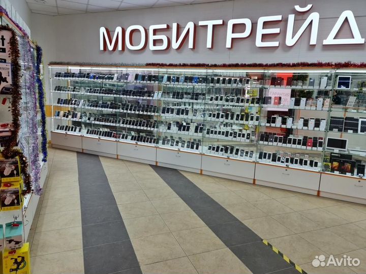 iPhone 8 Plus, 64 ГБ