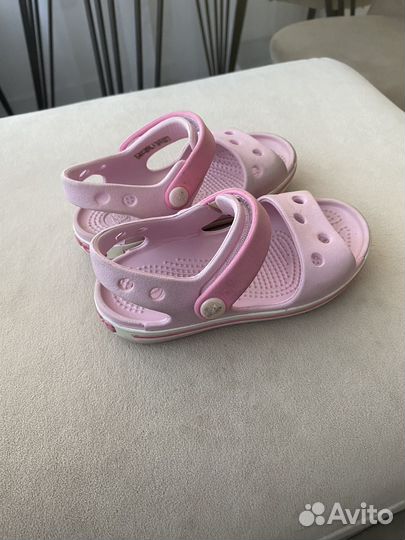 Сандалии crocs c8