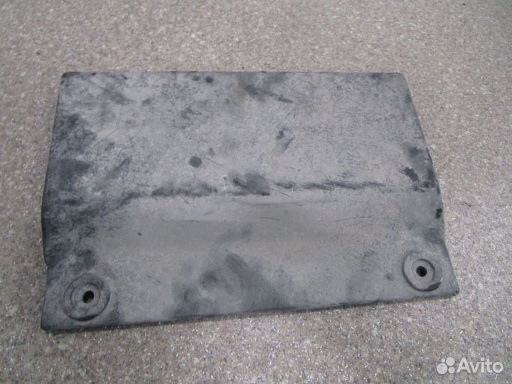 Спойлер боковой задний нижний правый DAF 1658401