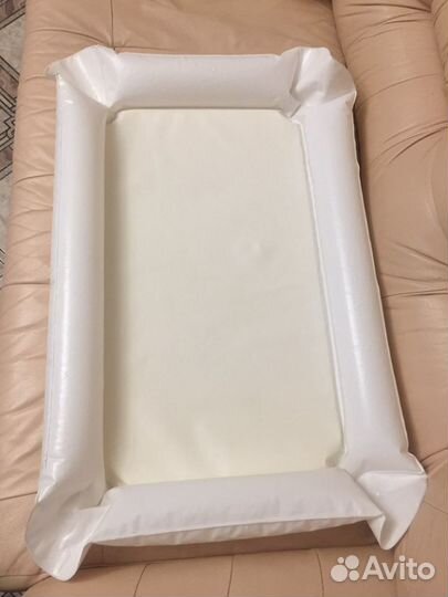 IKEA Надувной пеленальный матрас с наволочкой