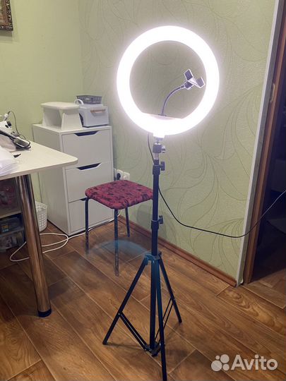 Кольцевая лампа