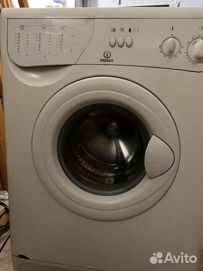 Стиральная машина indesit на запчасти