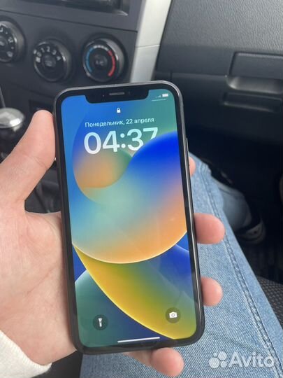 iPhone Xr, 64 ГБ