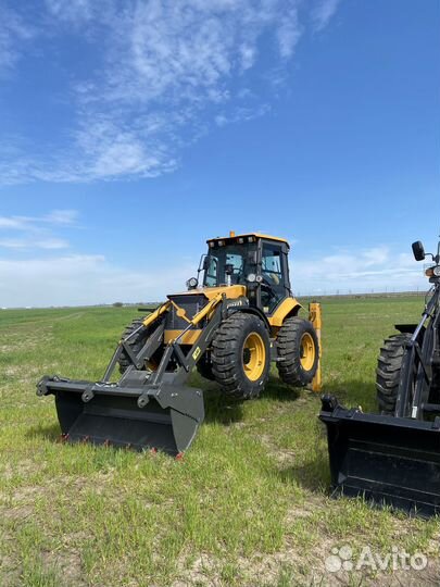 Экскаватор-погрузчик JCB 4CX, 2023