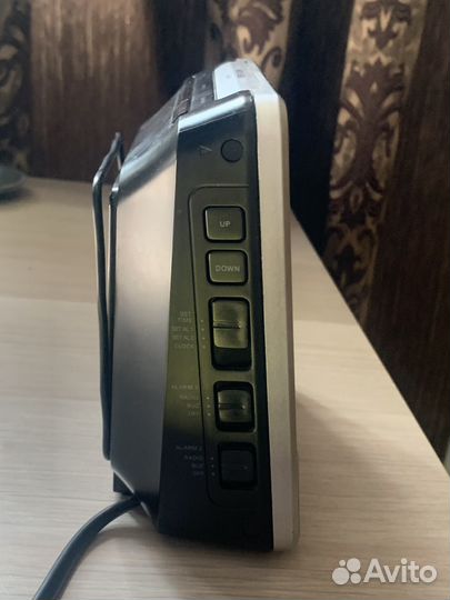 Радио часы будильник