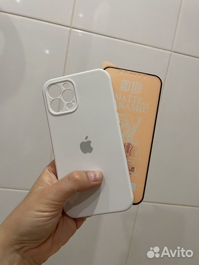Новый чехол на iPhone 12 pro белый + стекло