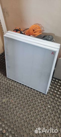 Светильник потолочный амстронг