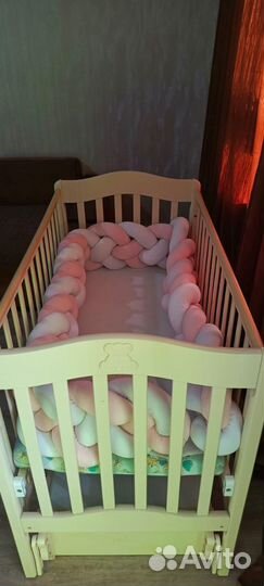 Бортик для детской кровати