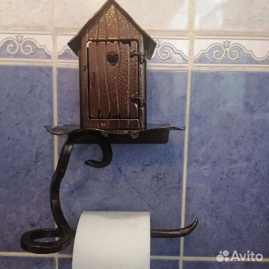 Держатель для туалетной бумаги