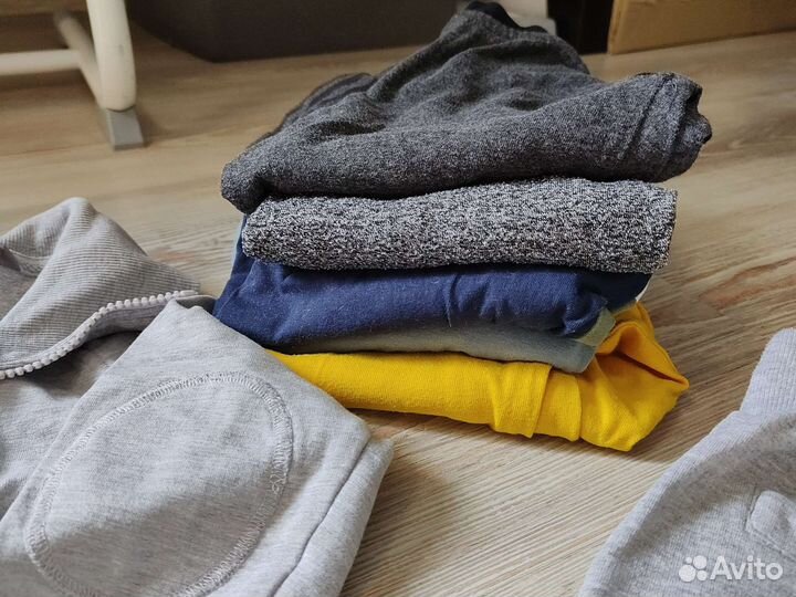 Одежда для мальчика 104-110 7 шт