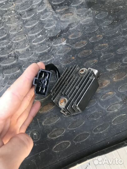 Регулятор напряжения реле зарядки