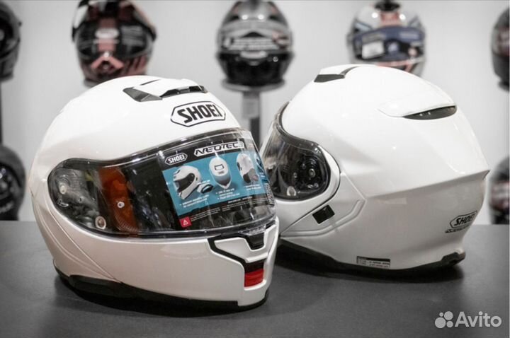 Shoei neotec III plain