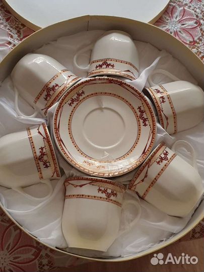 Чайный сервиз коралл