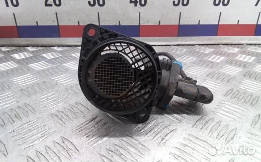 Расходомер воздуха дизельный skoda octavia A5 (XDN