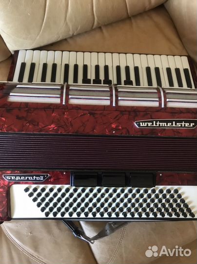 Аккордеон Weltmeister Seperato ll