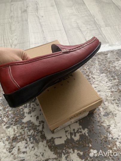 Женские туфли, мокасины красные кожаные 36 р