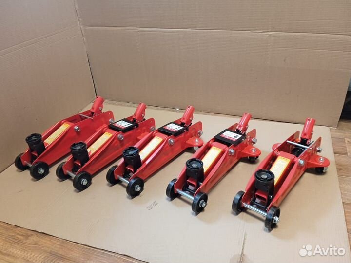 Домкрат подкатной 2 тонны под восстановление