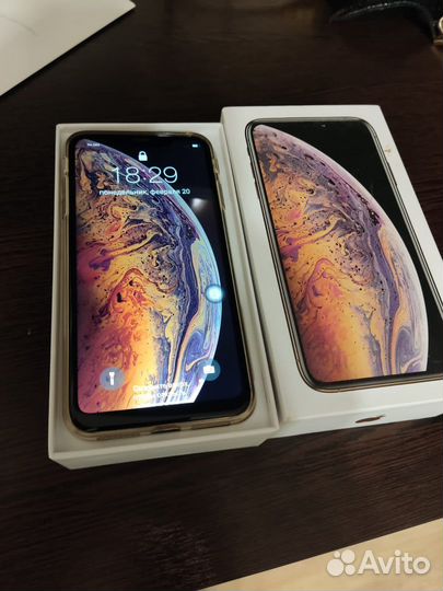 Ирушечный телефон