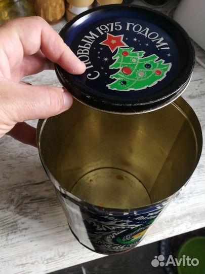 Жестяная коробка СССР 