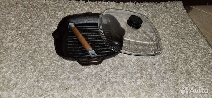 Чугунная сковорода