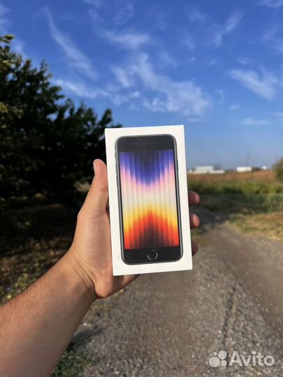 iPhone SE (2022), 64 ГБ