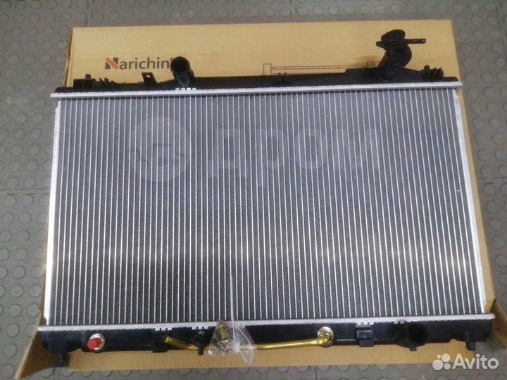 Радиатор охлаждения двигателя Toyota Camry 40 45