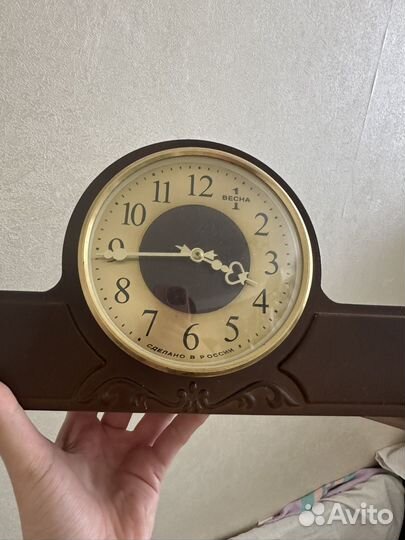 Настольные часы