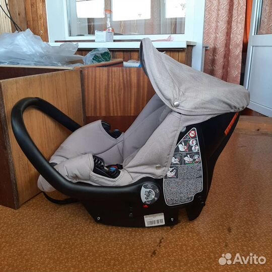 Автолюлька CAM Area Zero