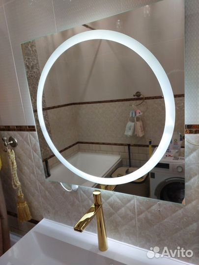 Зеркало с подсветкой