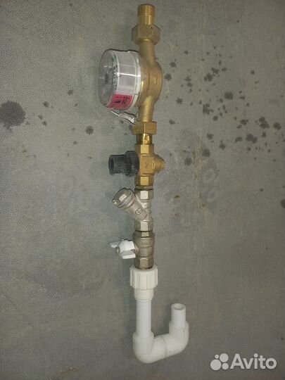 Счетчик воды.клапан и.кран