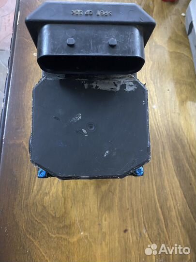 Блок ABS audi D3