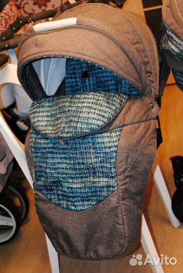 Коляска Adamex Avila 2 в 1