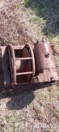 Лебедка автомобильная