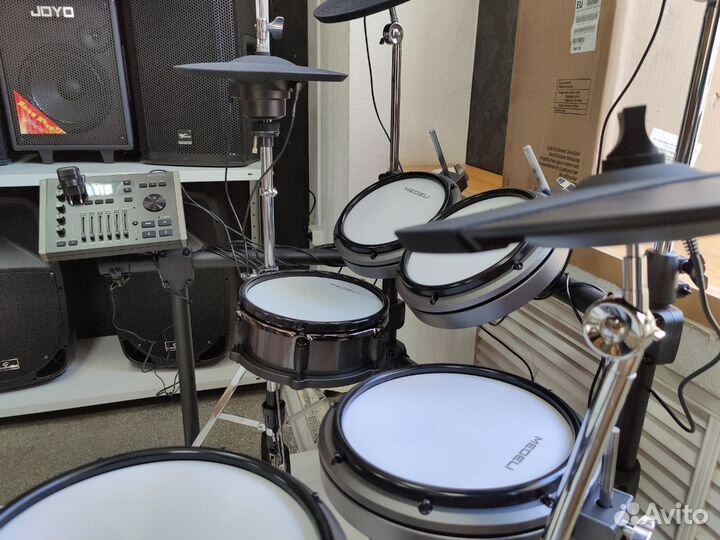 Medeli MZ725 Цифровая ударная установка