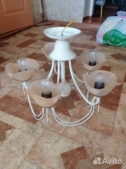 Люстра потолочная бу