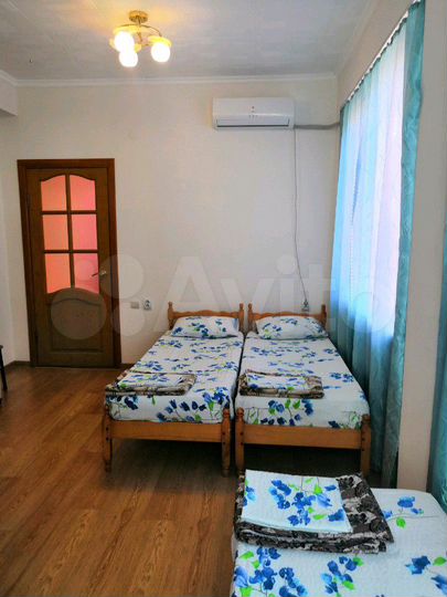 Комната 12 м² в 4-к., 1/1 эт.