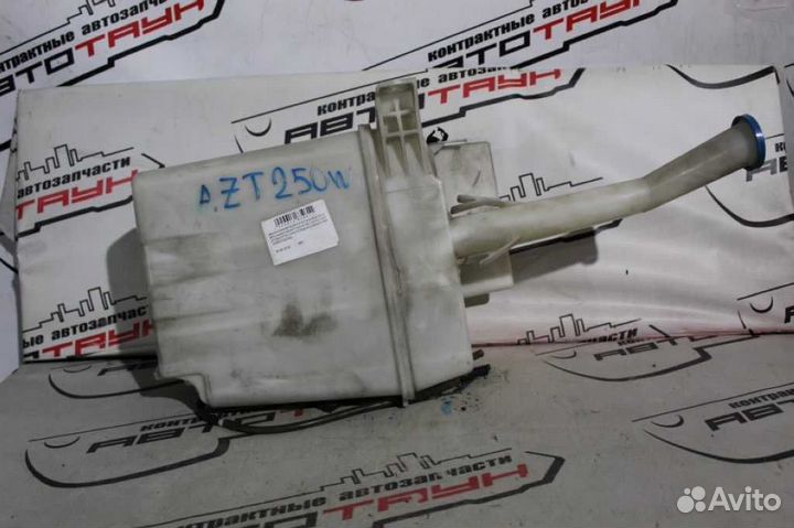 Бачок омывателя toyota avensis corolla ADT250. AZT