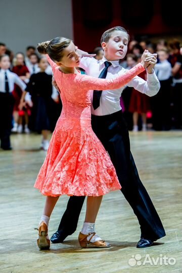 Рейтинговое платье для бально-спортивных танцев