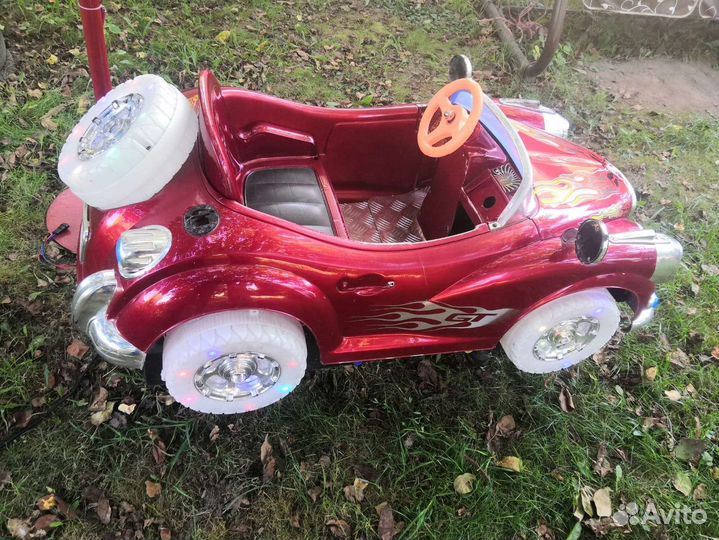 Детский аттракцион машинка качалка купюрник