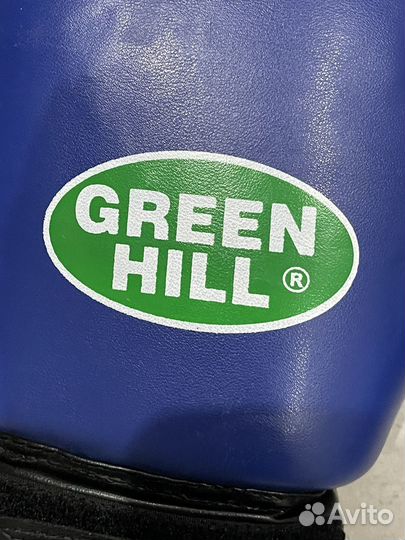 Боксерские перчатки green hill 10 oz